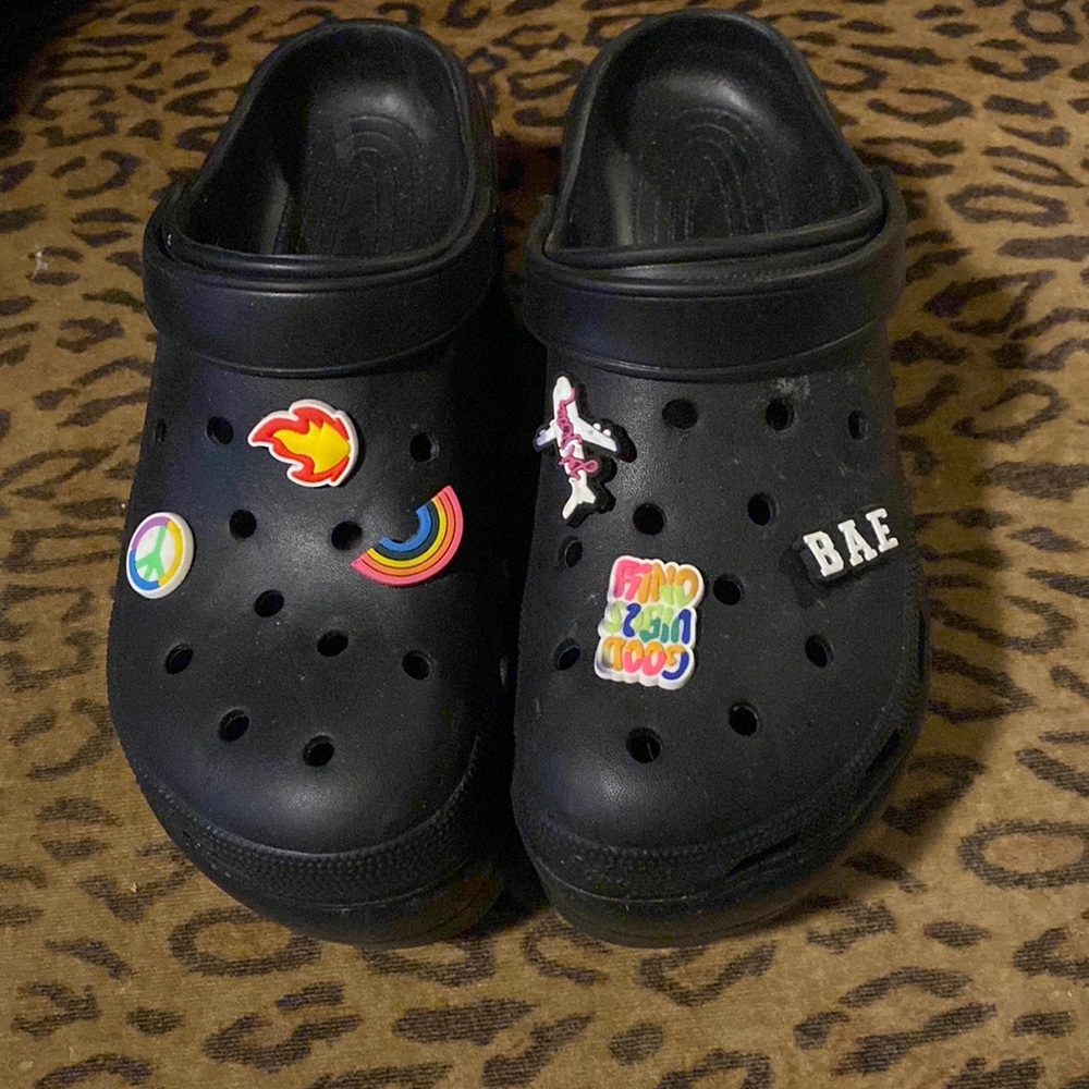 Platform clogs